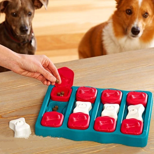 Leaky Food Toy – Slim Speeltje & Voerdispenser in Één