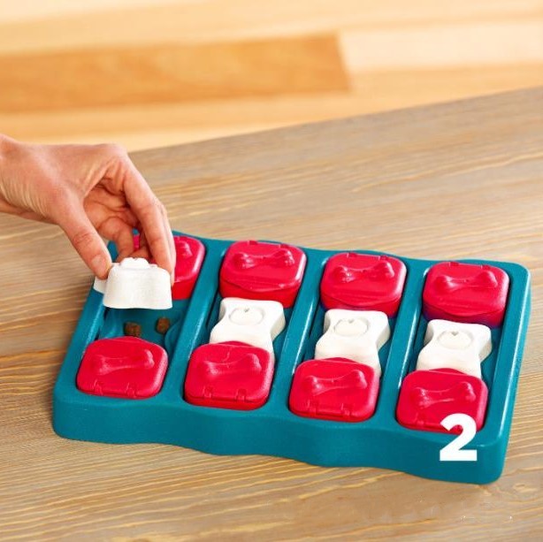 Leaky Food Toy – Slim Speeltje & Voerdispenser in Één